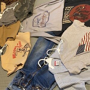 Cinch white label little boy 4t and 4s with lot of wrangler shirts + old navy